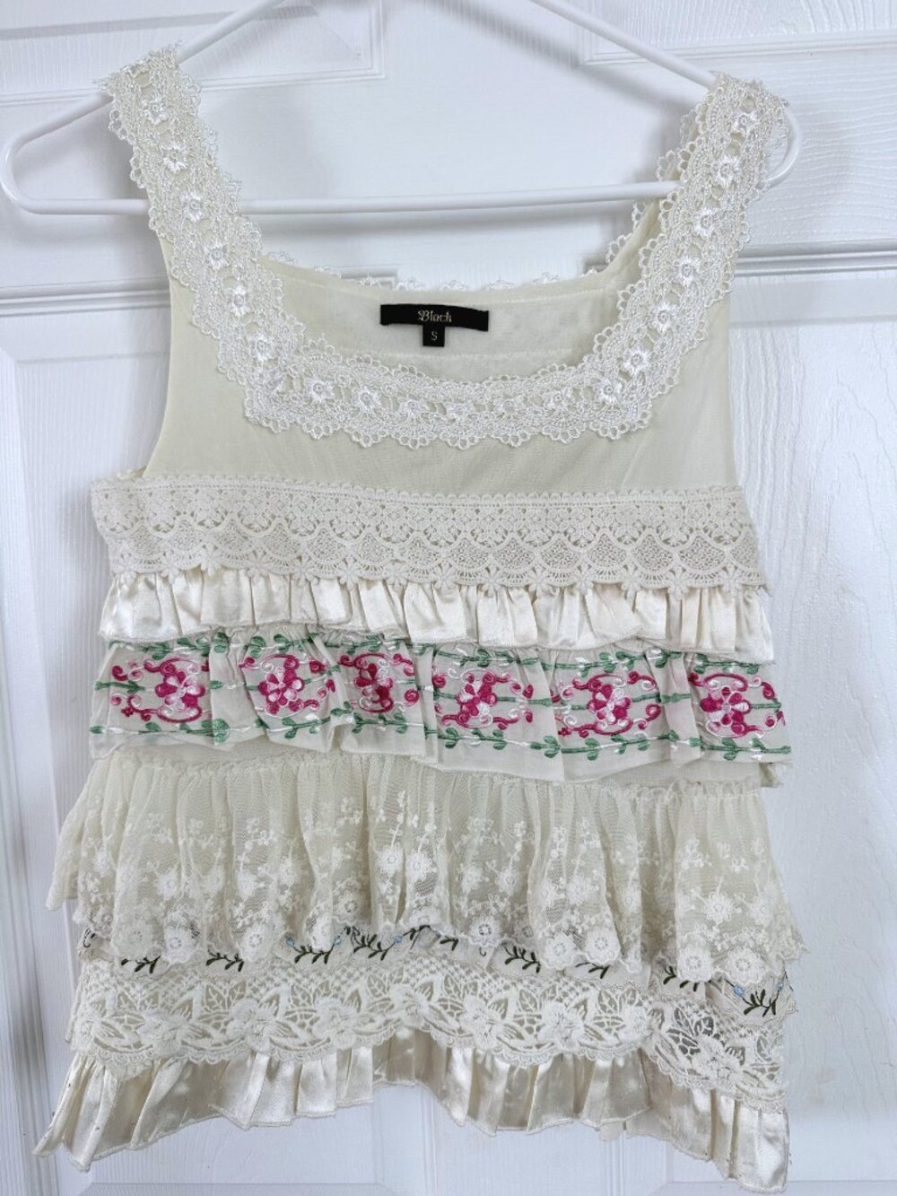 Vintage Romantic Lace Camisole Top Sz: Small - Picture 2 of 6